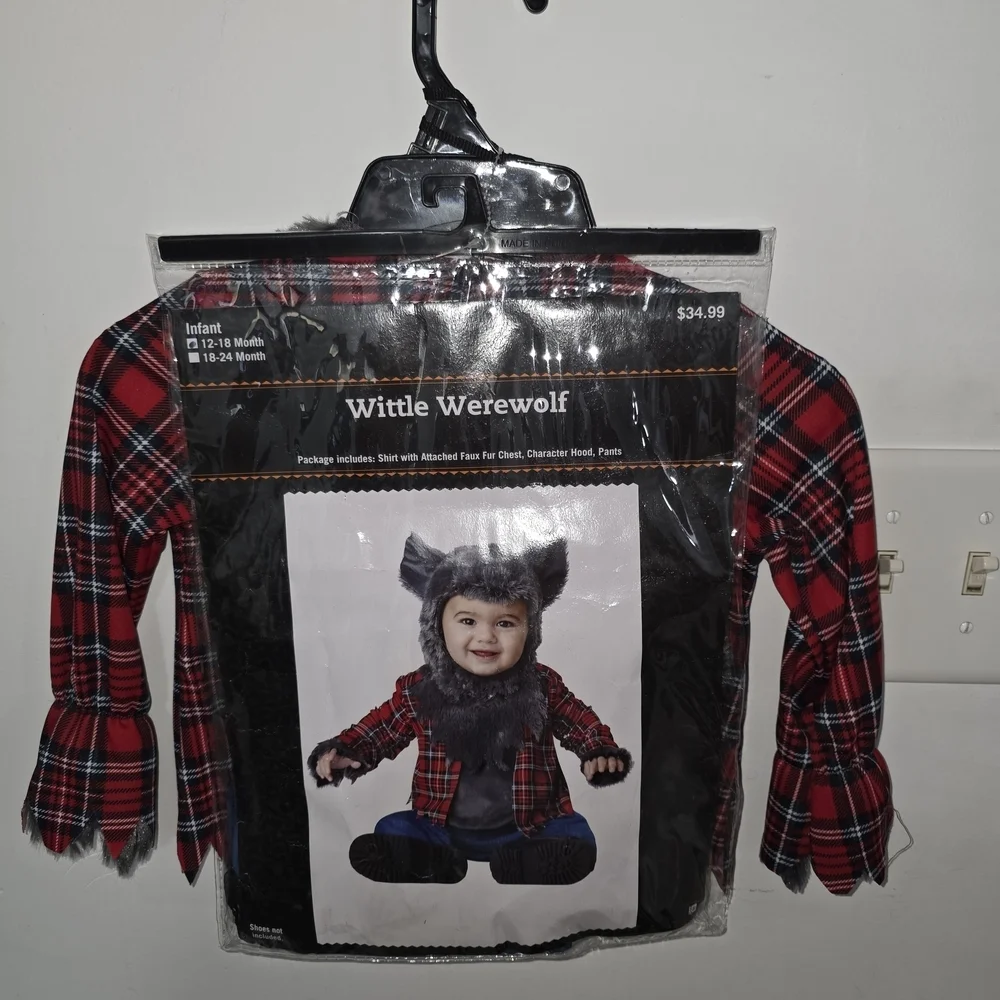 🆕 Wittle Werewolf Baby Costume - NWT!!